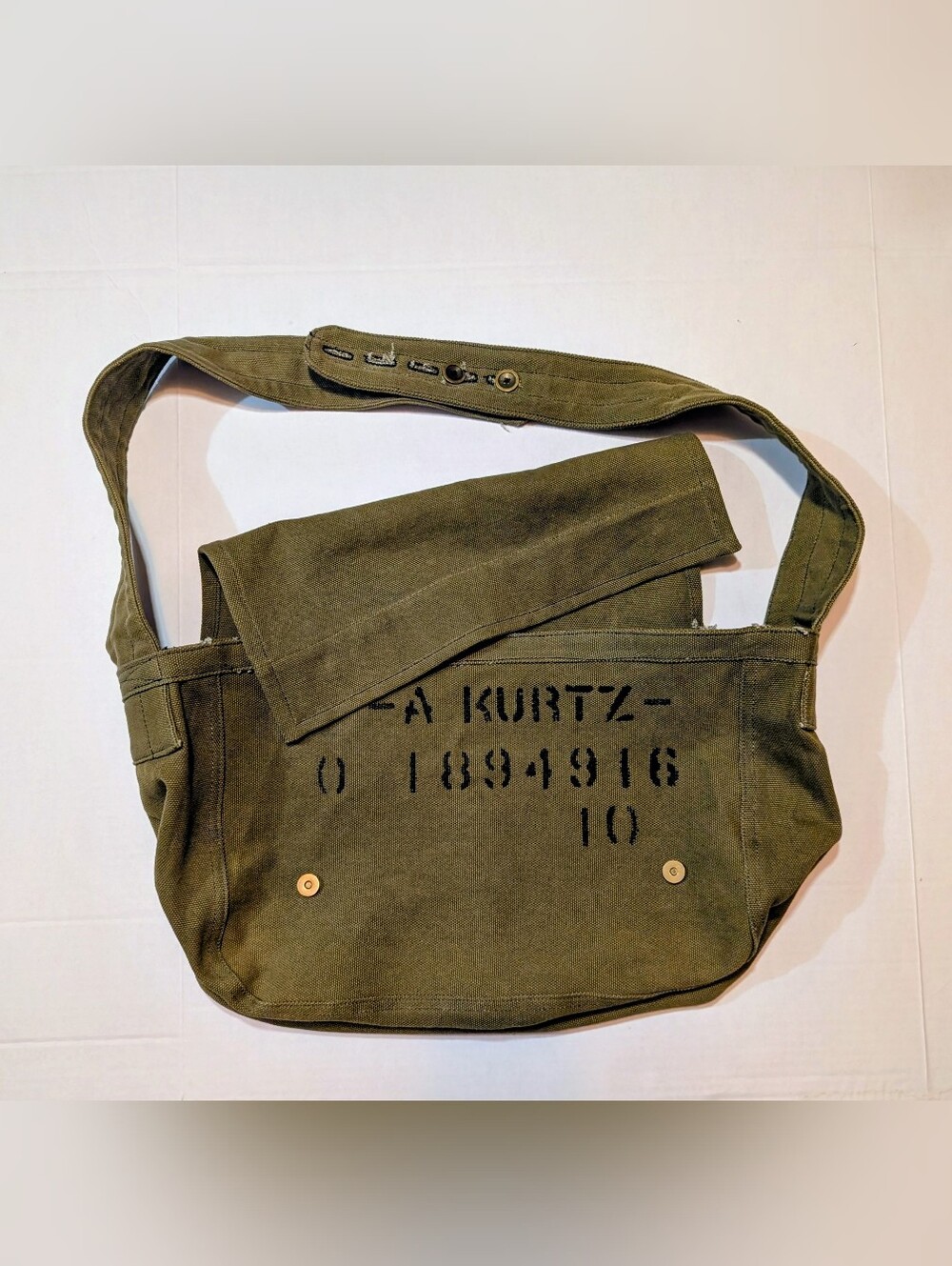 A. Kurtz Messenger Crossbody Army/Military Style Green Large Canvas Bag